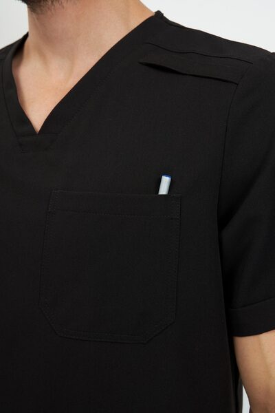 6-77-15-1 Топ муж. (Curly, кор.рук) (65 Rich black, Нет, S (46 размер), 182 (Long))