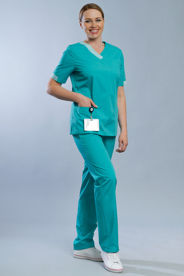 4-75-01-1 Костюм хир. жен. (TC, кор.рук) (6, 16, 6, 42 размер, 170-176)