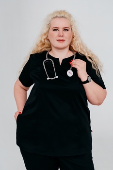 3-06-04-1 Блуза хир. жен. (ADVA) (65F)