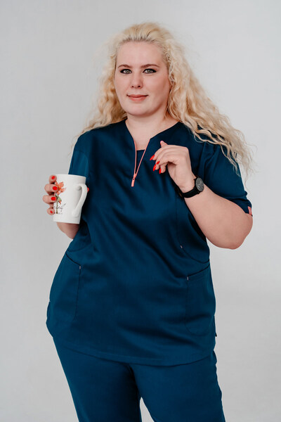 3-05-04-1 Блуза хир. жен. (ADVA) (39F, 52 размер, 170-176)