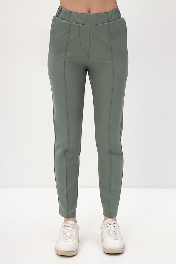 4-90-27-3 Костюм жен. (AURA, 3/4 рук, кн) (72, Нет, 72, 44 размер, 170-176)