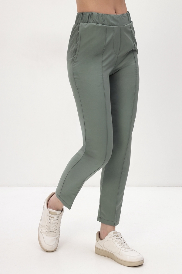 4-90-27-3 Костюм жен. (AURA, 3/4 рук, кн) (72, Нет, 72, 44 размер, 170-176)