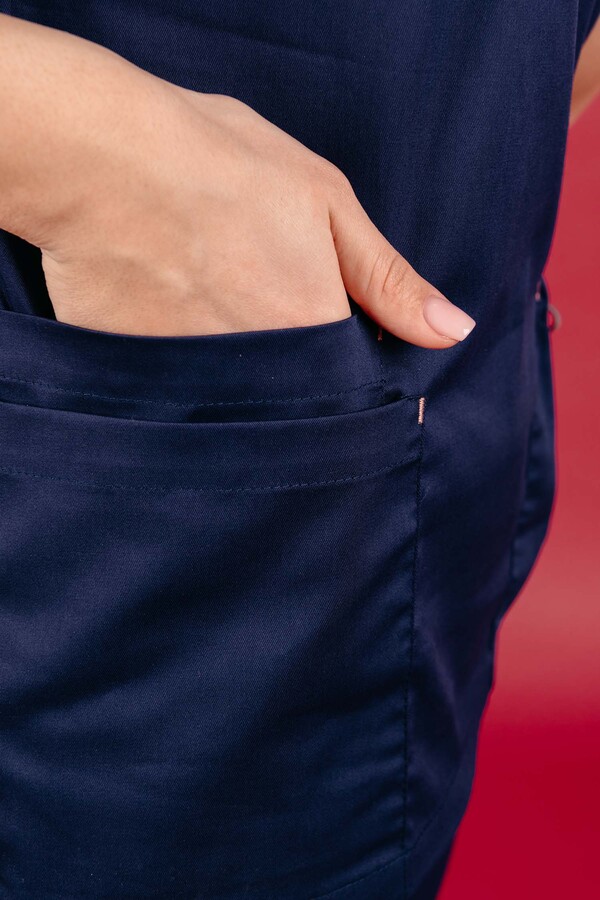 3-04-04-1 Блуза хир. жен. (ADVA) (28F, 52 размер, 170-176)