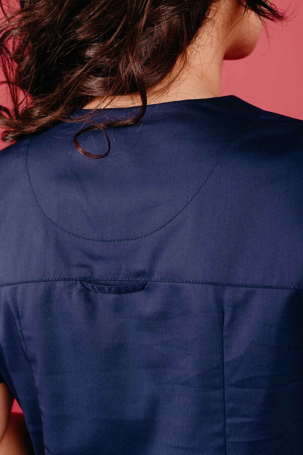 3-04-04-1 Блуза хир. жен. (ADVA) (28F, 52 размер, 170-176)